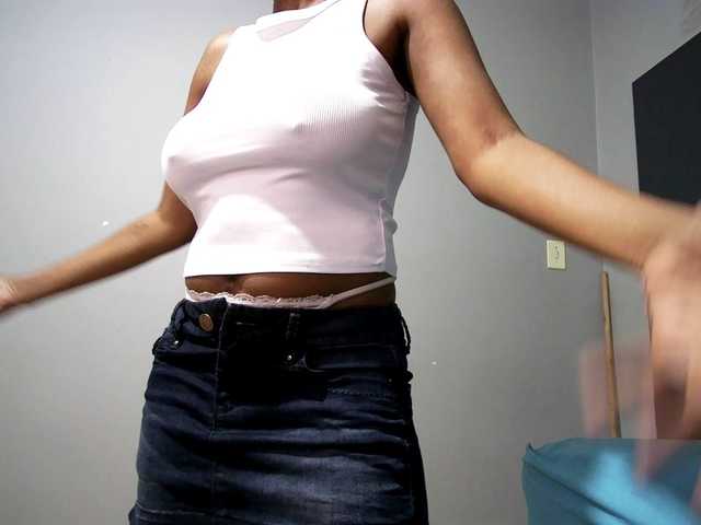Ntombie live cam on BongaCams