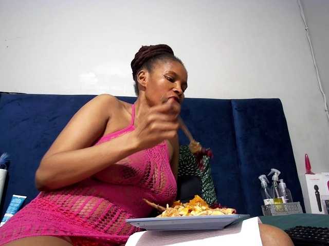 Ntombie live webcam show