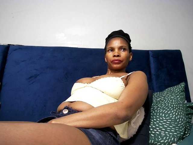 Ntombie live webcam show