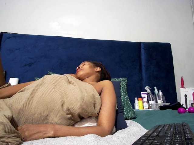 Ntombie live webcam show