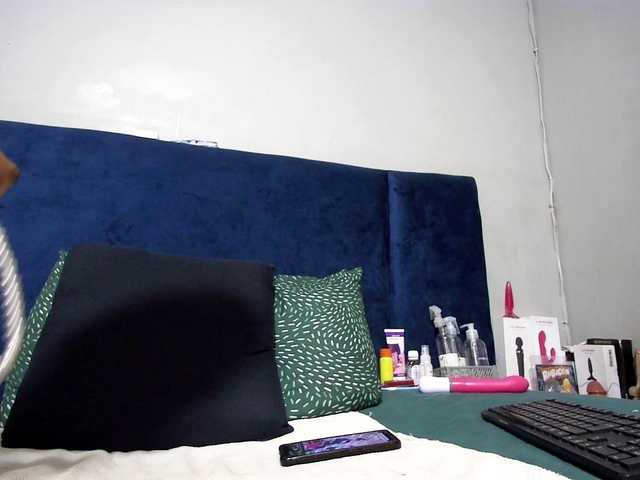 Ntombie live webcam show