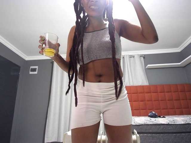 Ntombie live cam on BongaCams