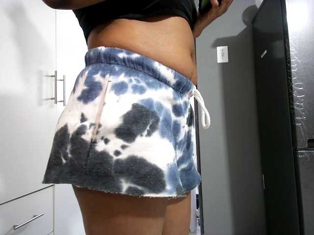 Ntombie live cam on BongaCams