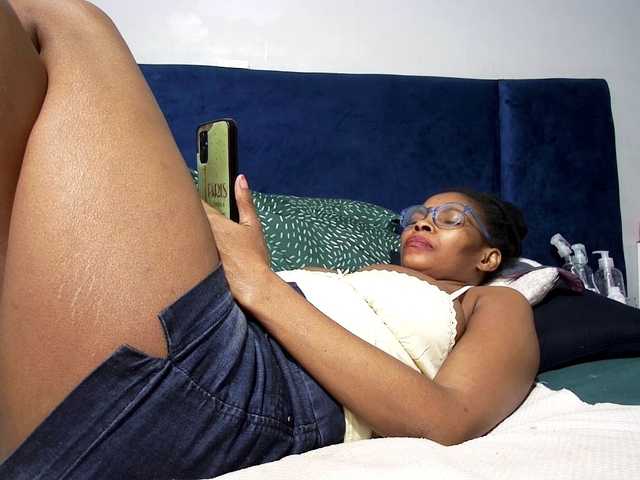 Ntombie live webcam show