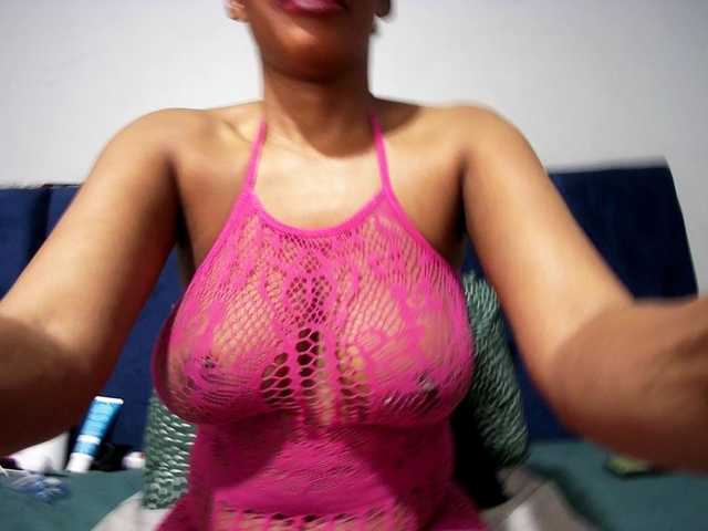 Ntombie live webcam show