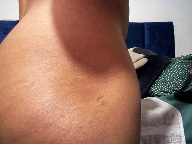 Ntombie live webcam show