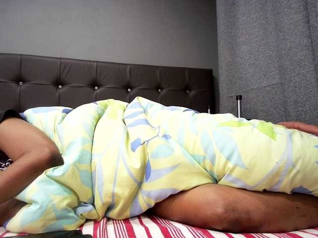 Ntombie-one4u live cam preview
