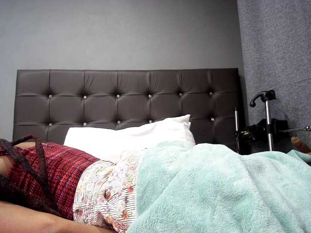 Ntombie-one4u live cam preview