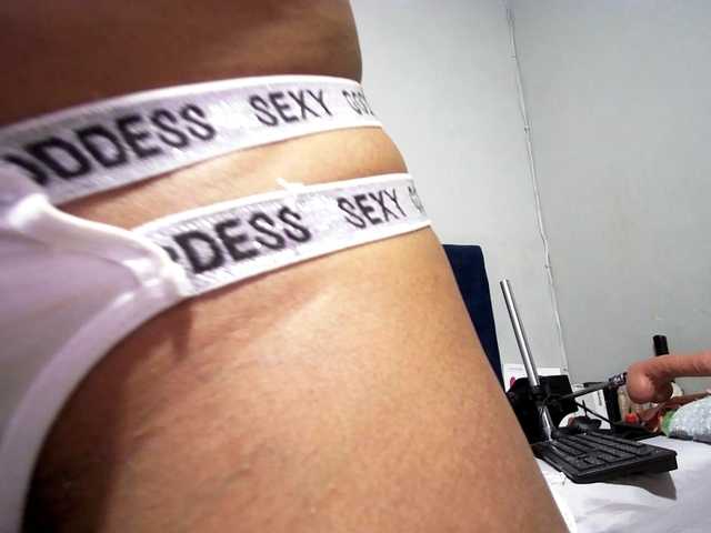 Ntombie live cam on BongaCams