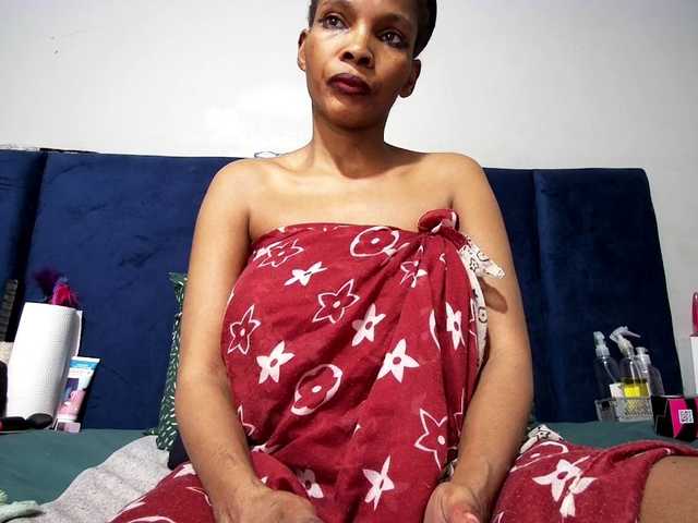 Ntombie live webcam show
