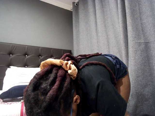 Ntombie-one4u live cam preview