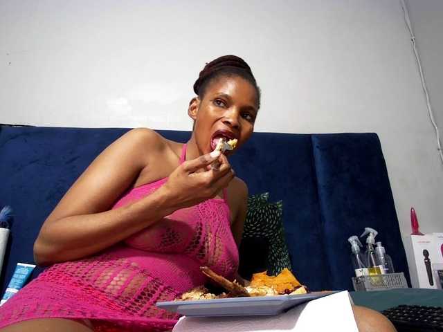 Ntombie live webcam show