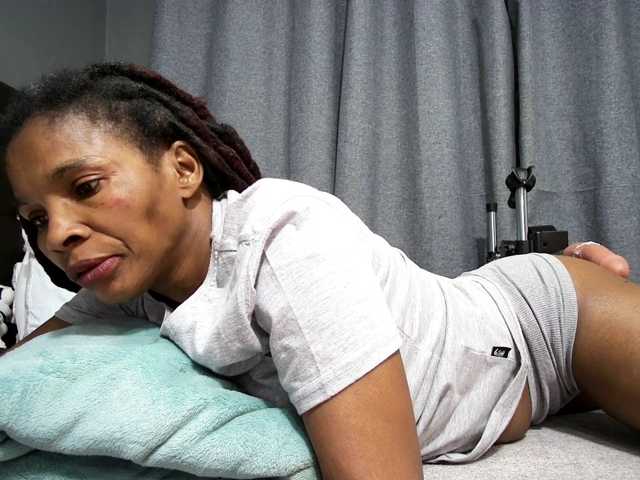 Ntombie-De-NaughtyLover