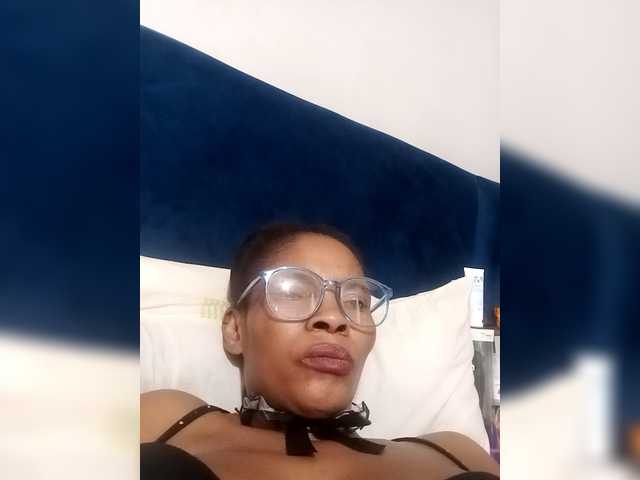 Ntombie's BongaCams show and profile