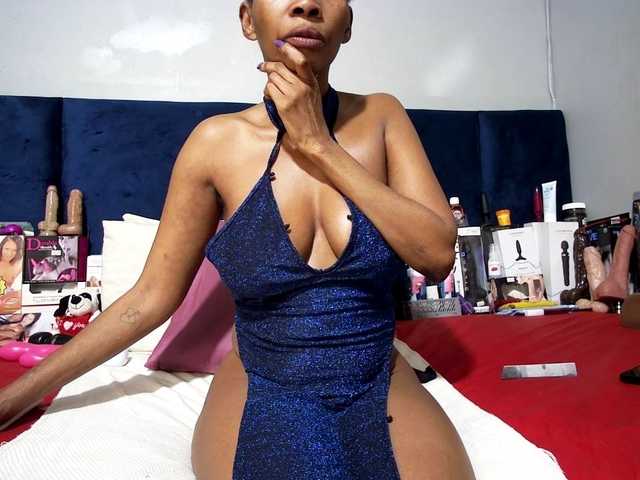 Ntombie's BongaCams show and profile