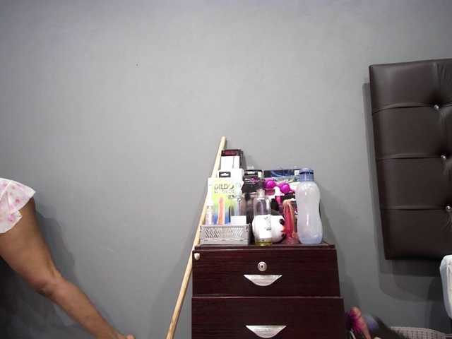Ntombie-one4u live cam preview