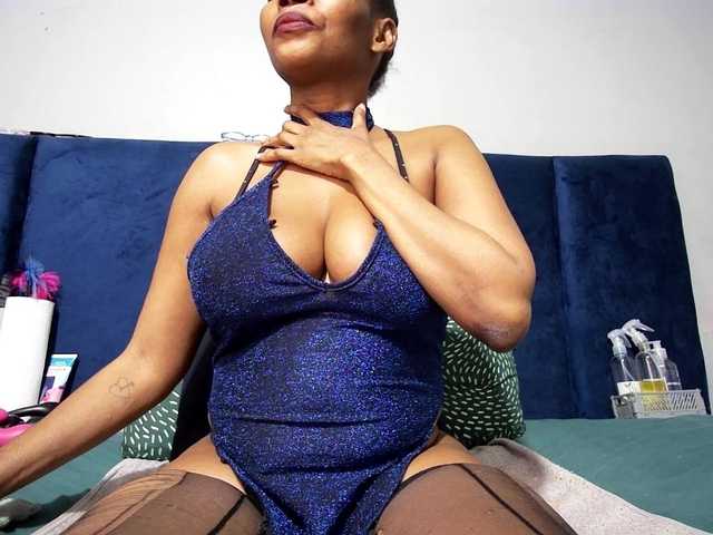 Ntombie live webcam show
