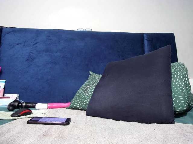 Ntombie live cam on BongaCams