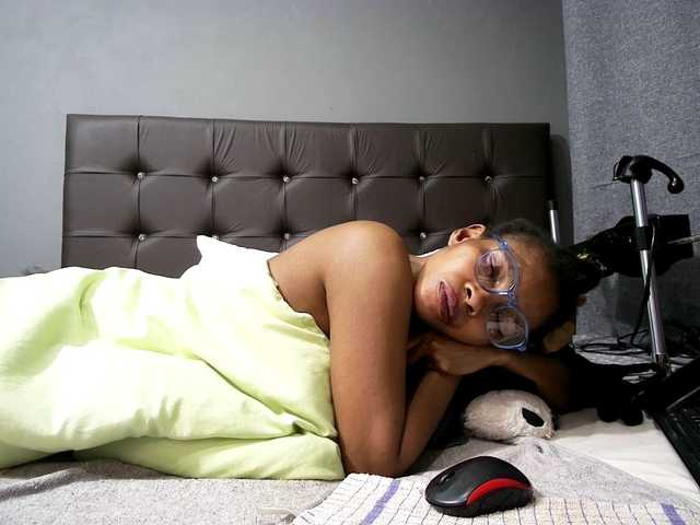 Ntombie-one4u