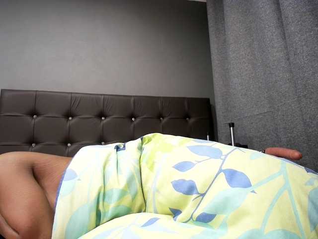 Ntombie-one4u live cam preview