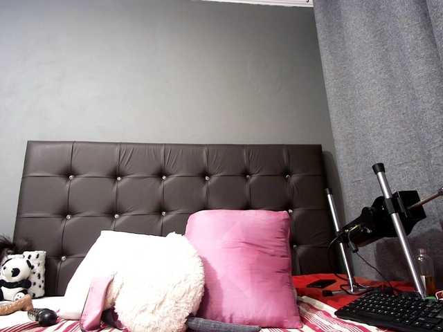 Ntombie live cam on BongaCams