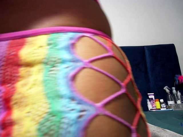 Ntombie live cam on BongaCams