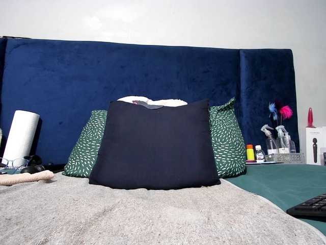 Ntombie live cam on BongaCams