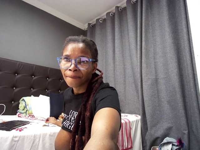 Ntombie-one4u