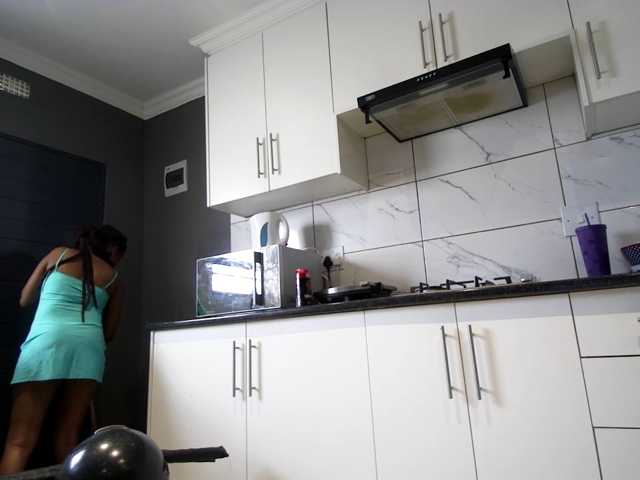Ntombie live cam on BongaCams