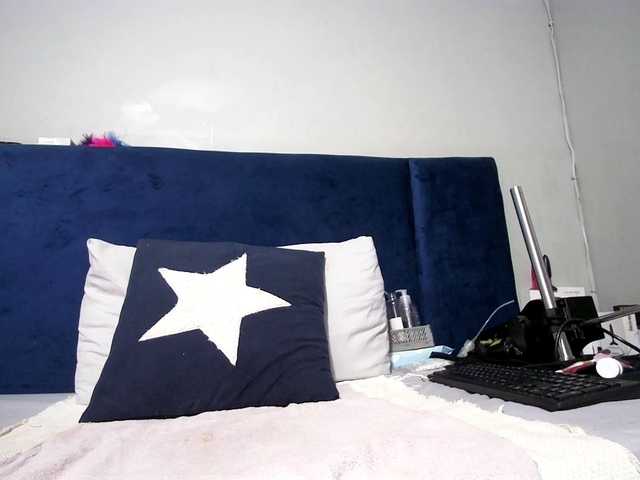 Ntombie live cam on BongaCams