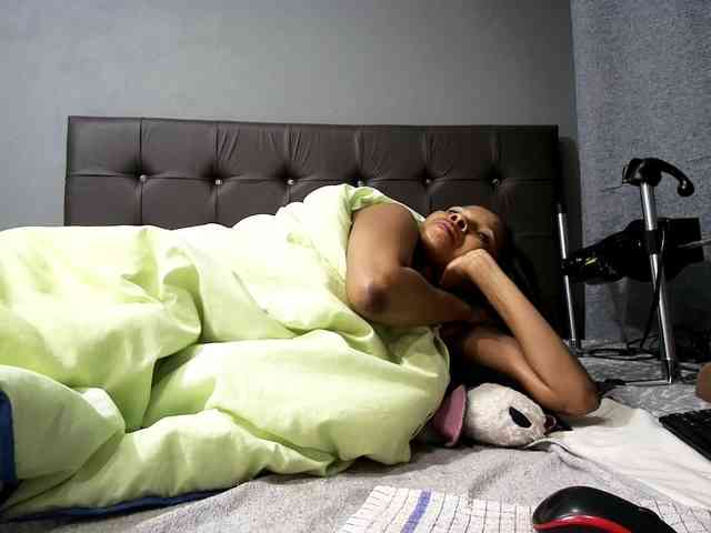 Ntombie-one4u webcam