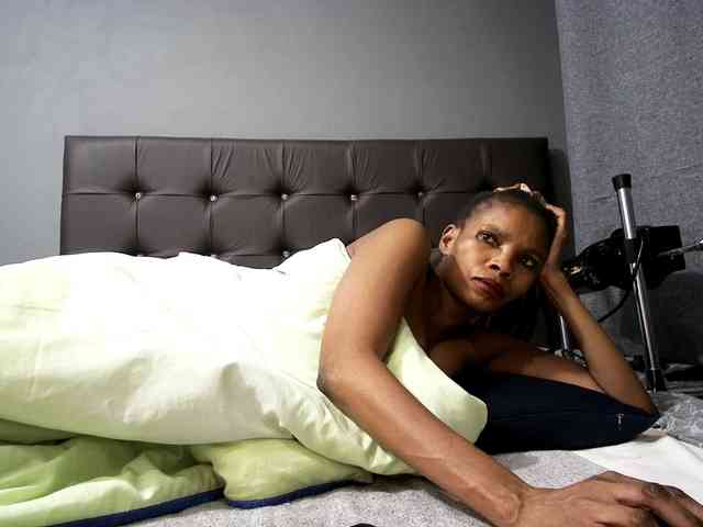 Ntombie-one4u webcam