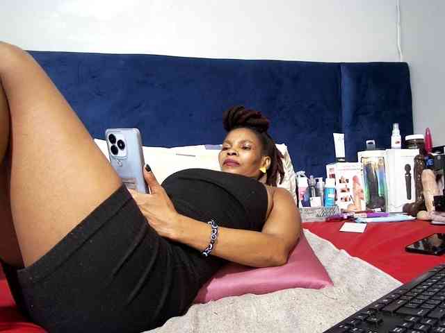 Model: Ntombie