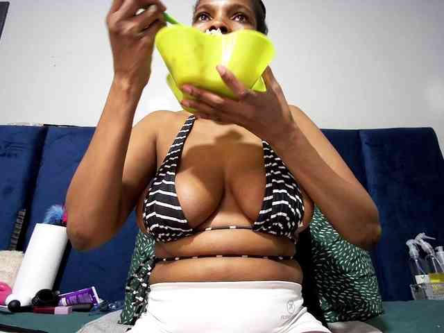 Ntombie webcam
