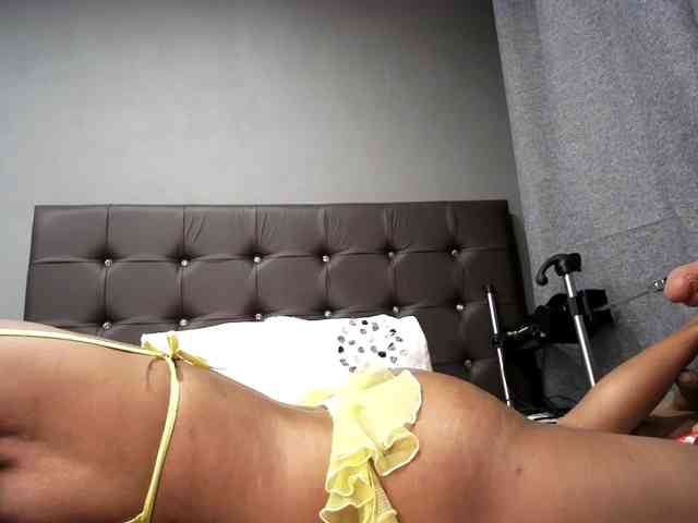 Ntombie-one4u webcam
