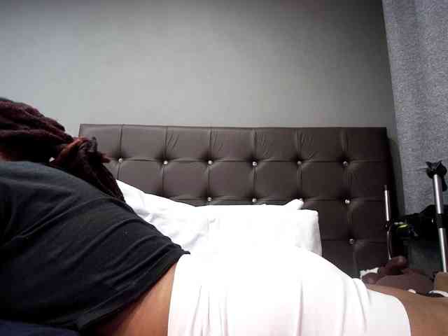 Ntombie-one4u webcam