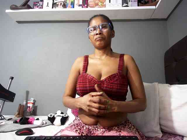 Ntombie-one4u webcam
