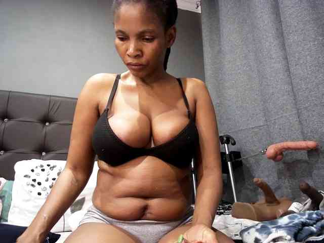 Ntombie-one4u webcam
