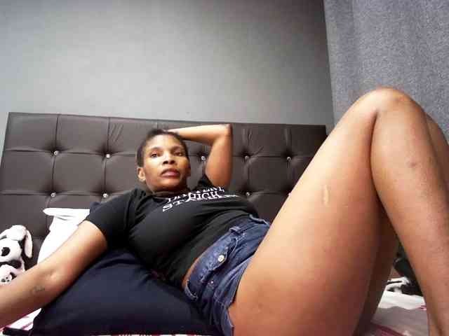 Ntombie-one4u webcam