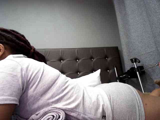 Ntombie-one4u webcam