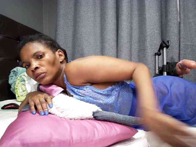 Ntombie-De-NaughtyLover