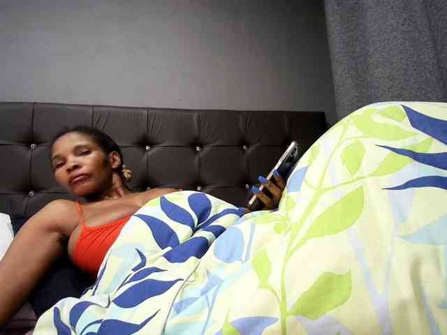 Ntombie-one4u