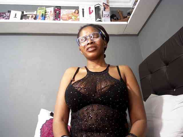 Ntombie-one4u webcam