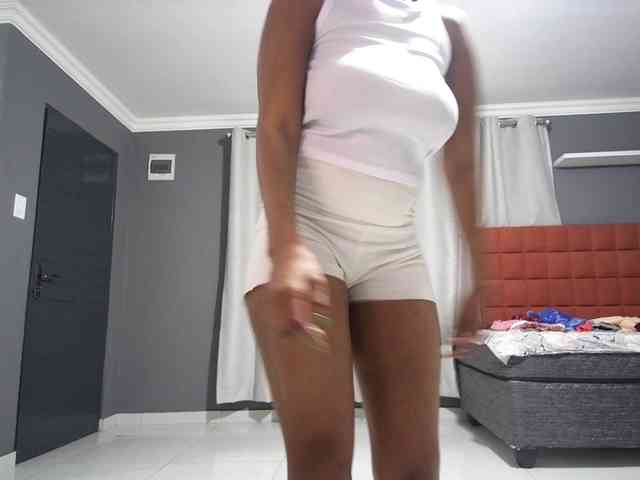 Ntombie-one4u webcam