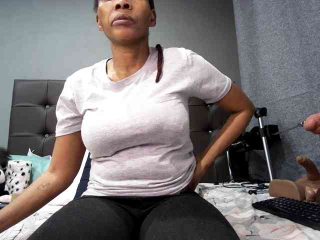 Ntombie-one4u webcam