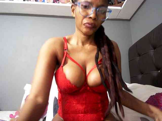 Ntombie-one4u webcam