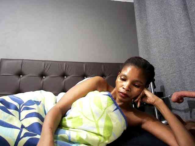 Ntombie-one4u webcam
