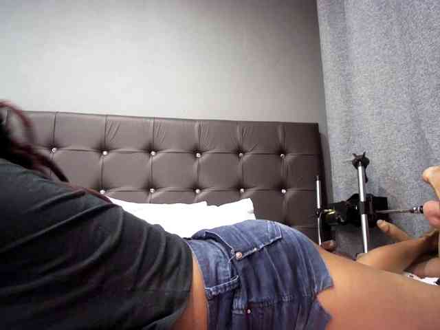 Ntombie-one4u webcam