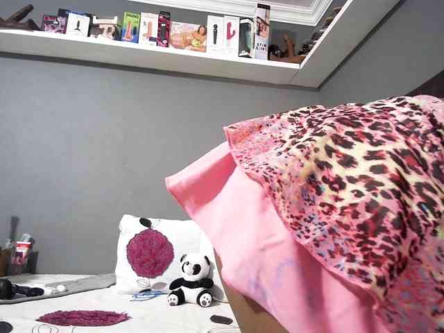 Ntombie-one4u webcam