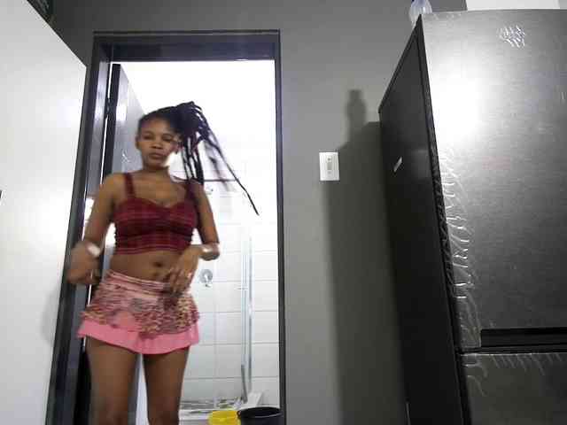 Ntombie-one4u webcam